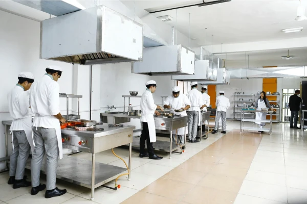 Experience Our Campus at Quantum University